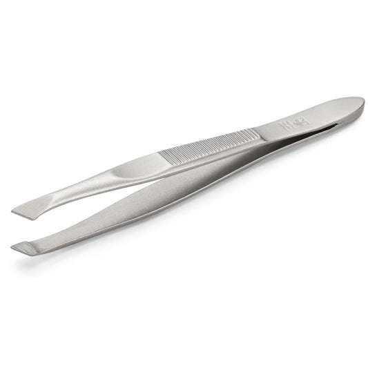 Tweezers